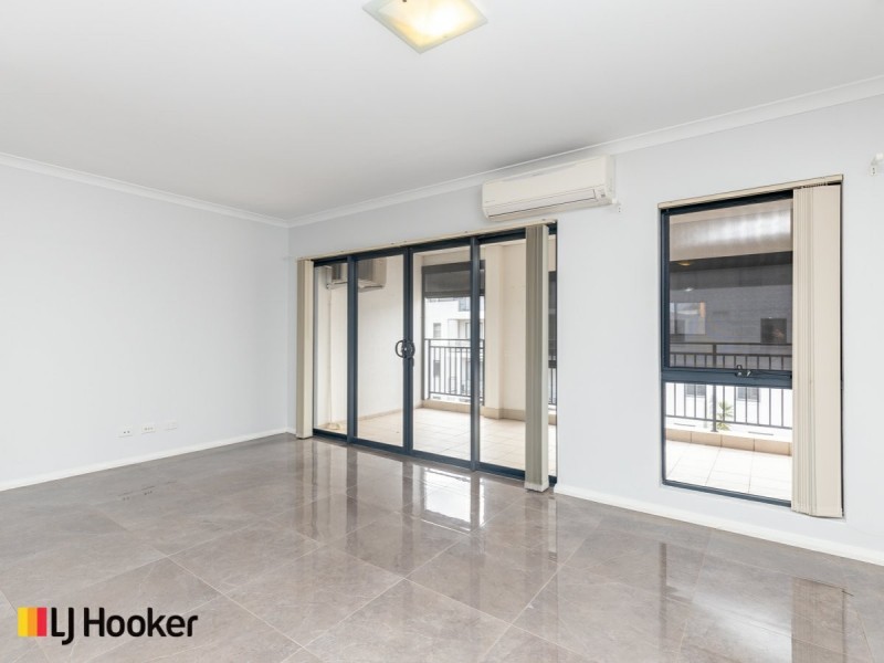 43/2 Stockton Bend, Cockburn Central WA 6164