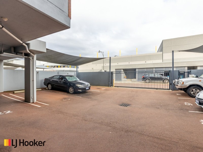 43/2 Stockton Bend, Cockburn Central WA 6164