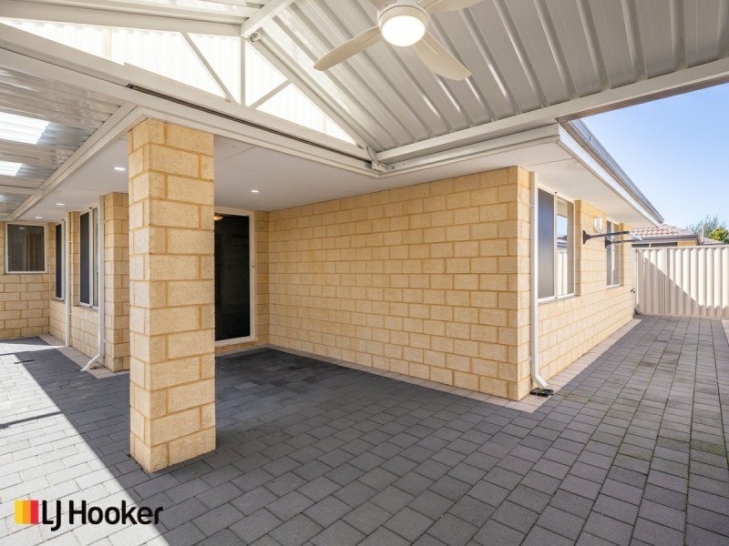 2/14 Scarpview Place, East Cannington WA 6107