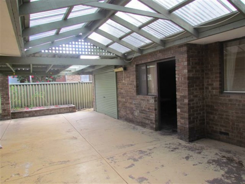 24 Zelkova Way, Parkwood WA 6147