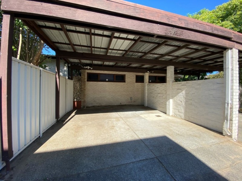 1/8 Cale Street, Como WA 6152