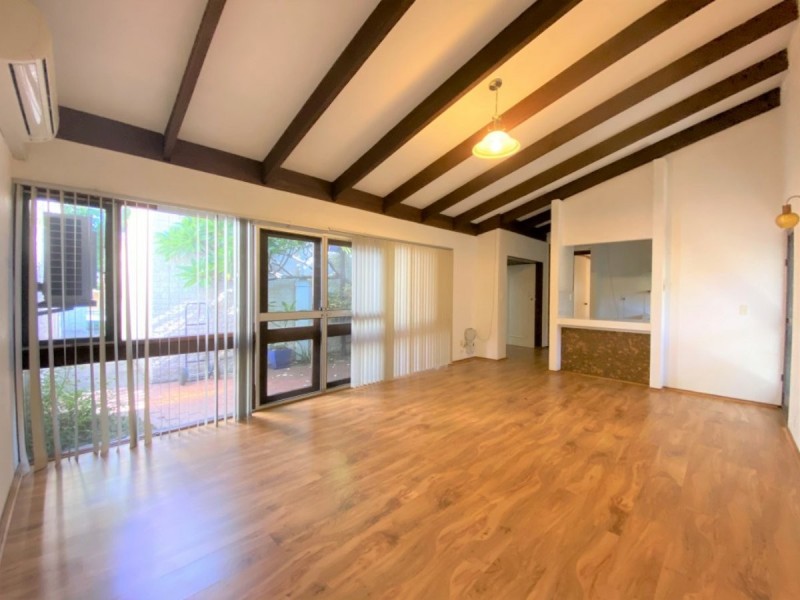 1/8 Cale Street, Como WA 6152