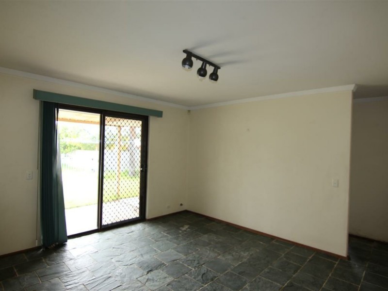 14 Drysdale Street, Shelley WA 6148