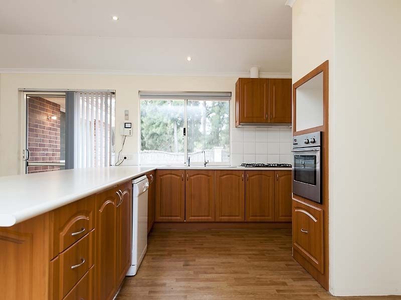 24 Burford Place, Canning Vale WA 6155