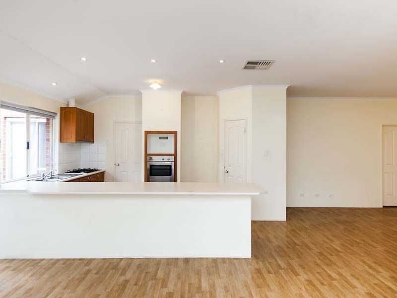 24 Burford Place, Canning Vale WA 6155