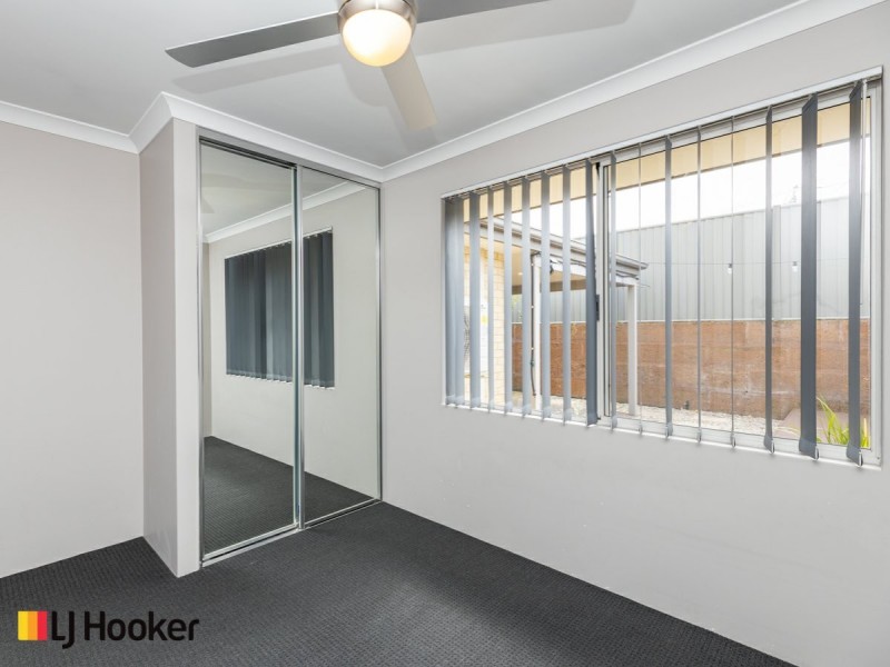 22 Litchfield Circle, Wandi WA 6167