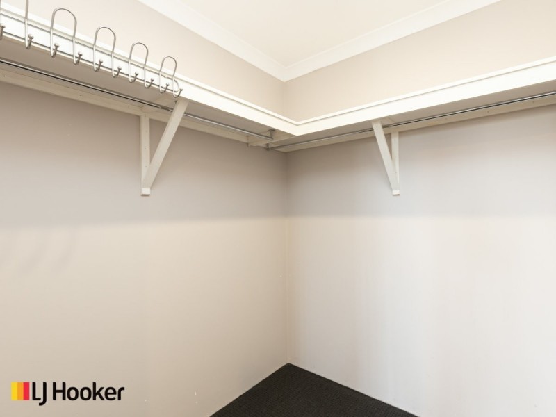 22 Litchfield Circle, Wandi WA 6167