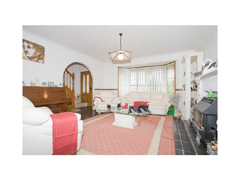 3 Hickory Place, Alfords Point NSW 2234