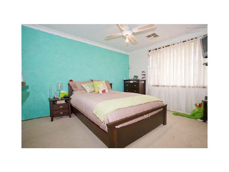 3 Hickory Place, Alfords Point NSW 2234