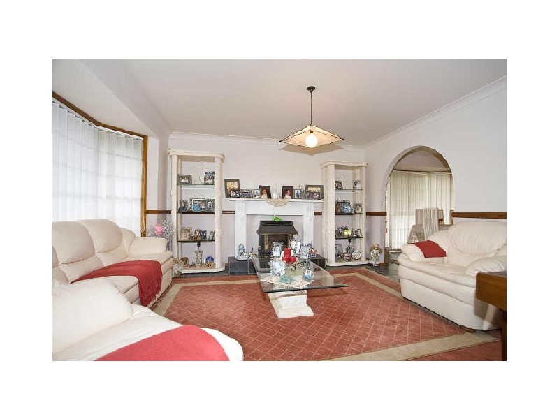 3 Hickory Place, Alfords Point NSW 2234