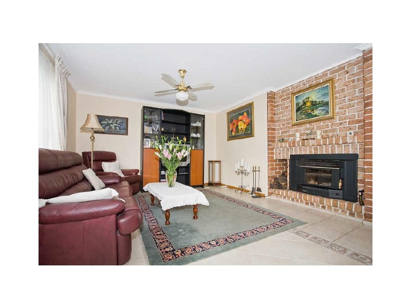 7 Dawson Place, Menai NSW 2234