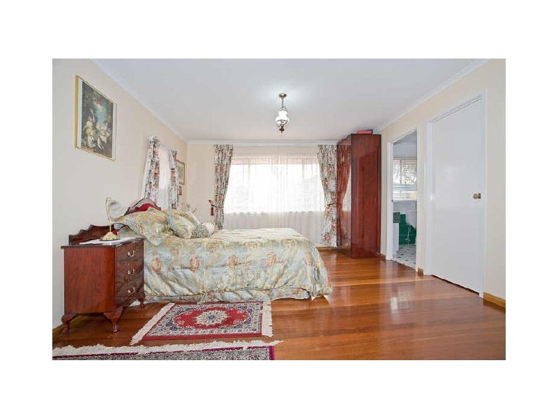 7 Dawson Place, Menai NSW 2234