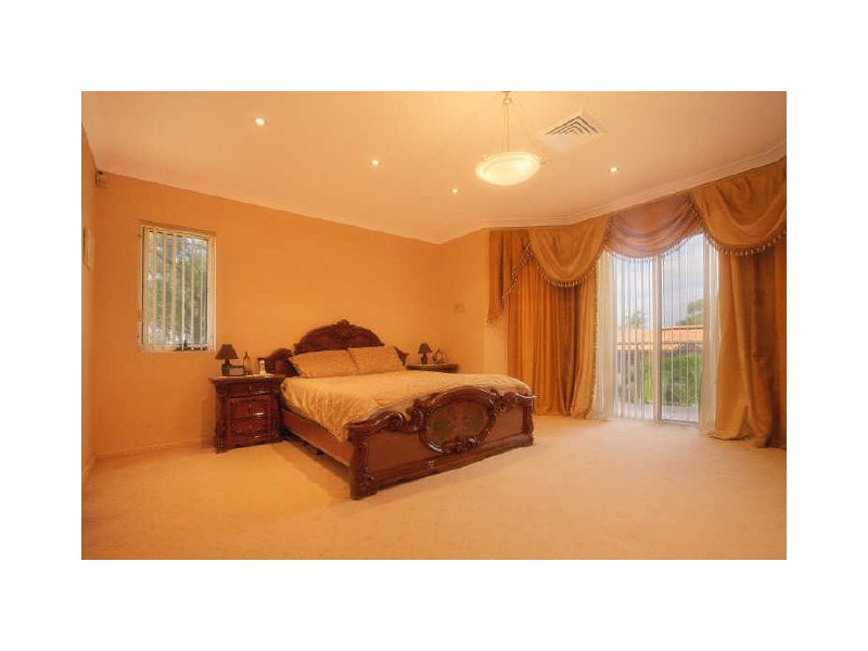 154 Brushwood Drive, Alfords Point NSW 2234