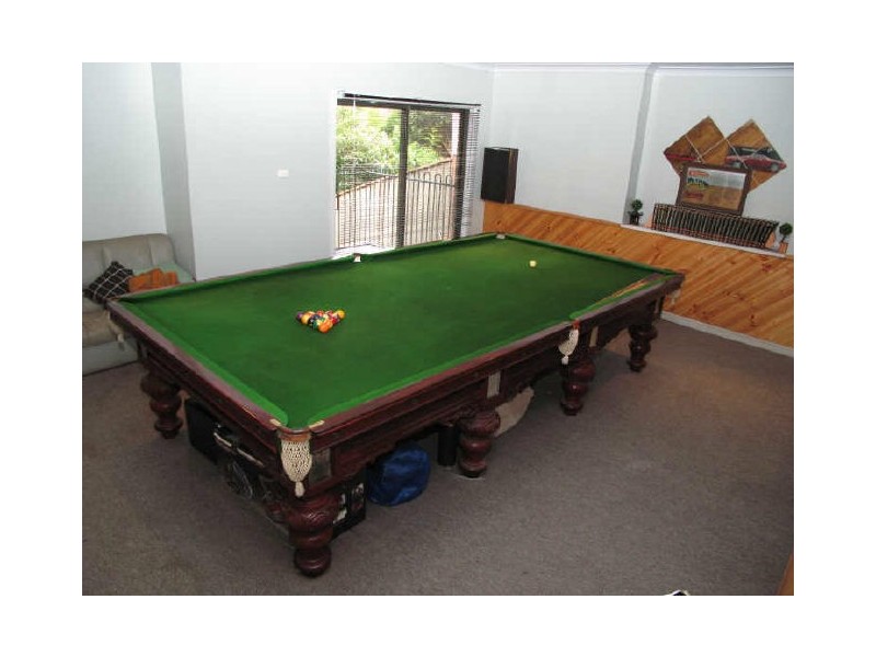 20 Shand Close, Illawong NSW 2234