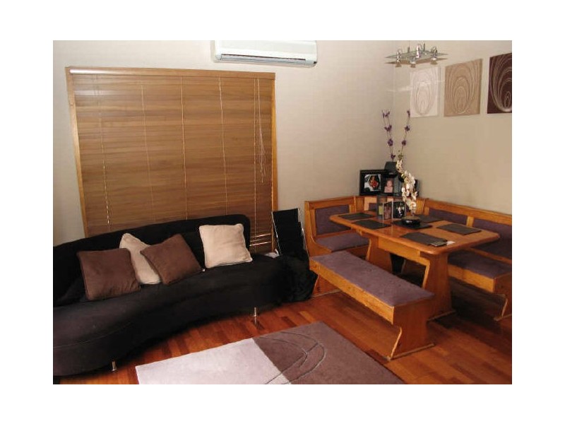 20 Shand Close, Illawong NSW 2234