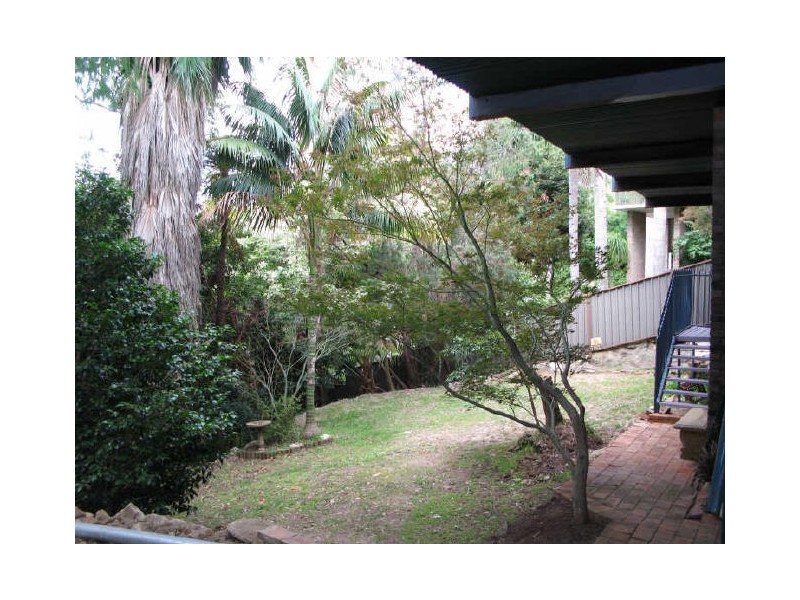20 Shand Close, Illawong NSW 2234