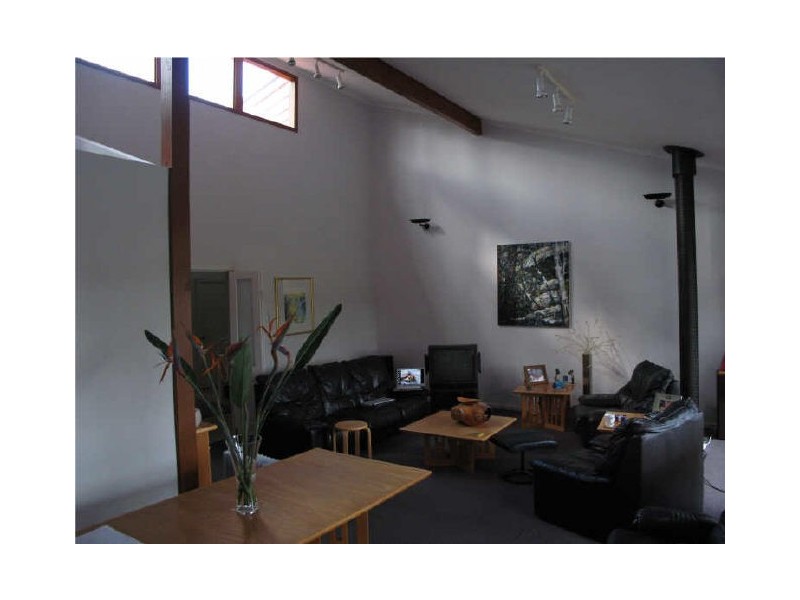 18 Portland Close, Illawong NSW 2234