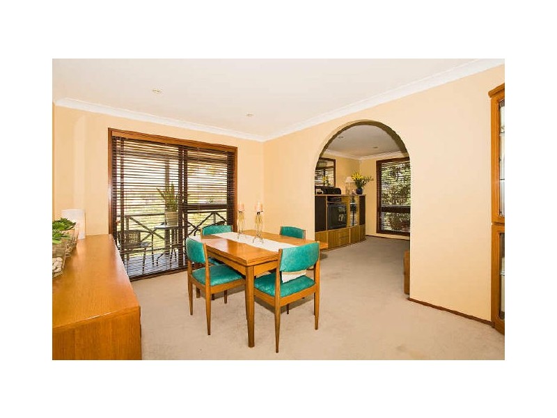 1 Northbrook Place, Illawong NSW 2234