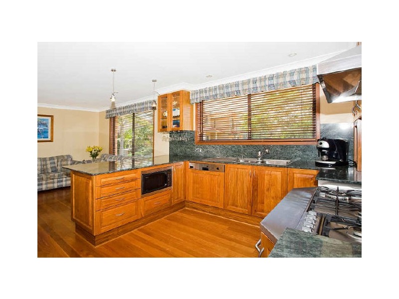 1 Northbrook Place, Illawong NSW 2234