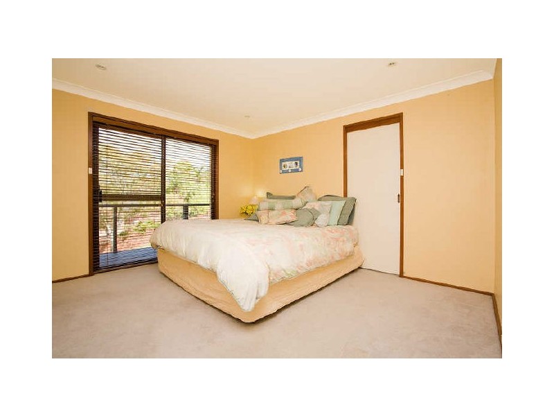 1 Northbrook Place, Illawong NSW 2234