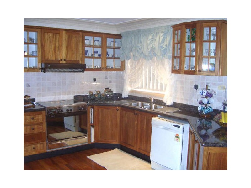 2 Marlock Place, Alfords Point NSW 2234