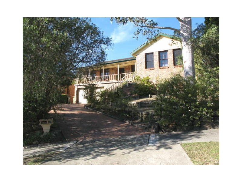 10 Moonpoint Road, Illawong NSW 2234