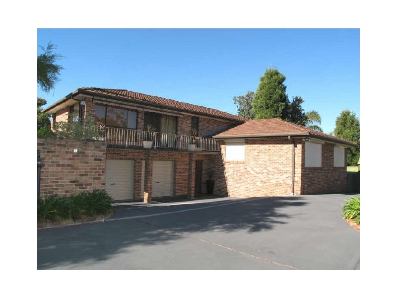 17 Sylvan Ridge Drive, Illawong NSW 2234