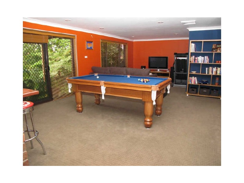 17 Sylvan Ridge Drive, Illawong NSW 2234