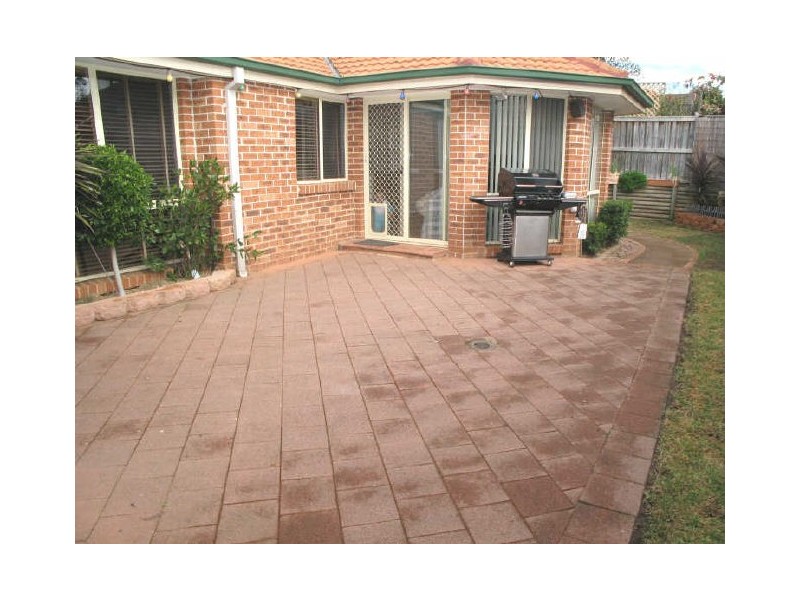 2 Poinciana Row, Menai NSW 2234