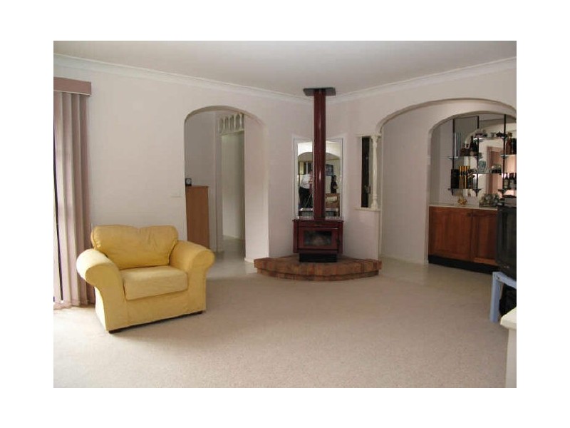 67 Austin Street, Illawong NSW 2234