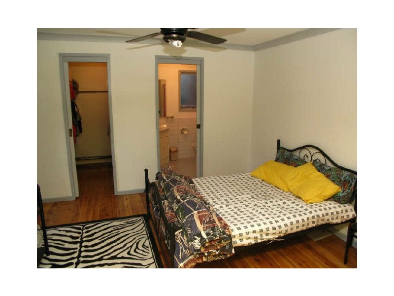 16 Bandalong Crescent, Bangor NSW 2234