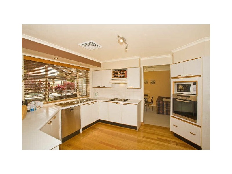 8 Burrawang Place, Alfords Point NSW 2234