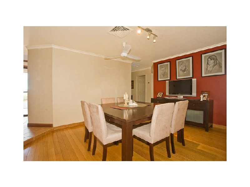 8 Burrawang Place, Alfords Point NSW 2234