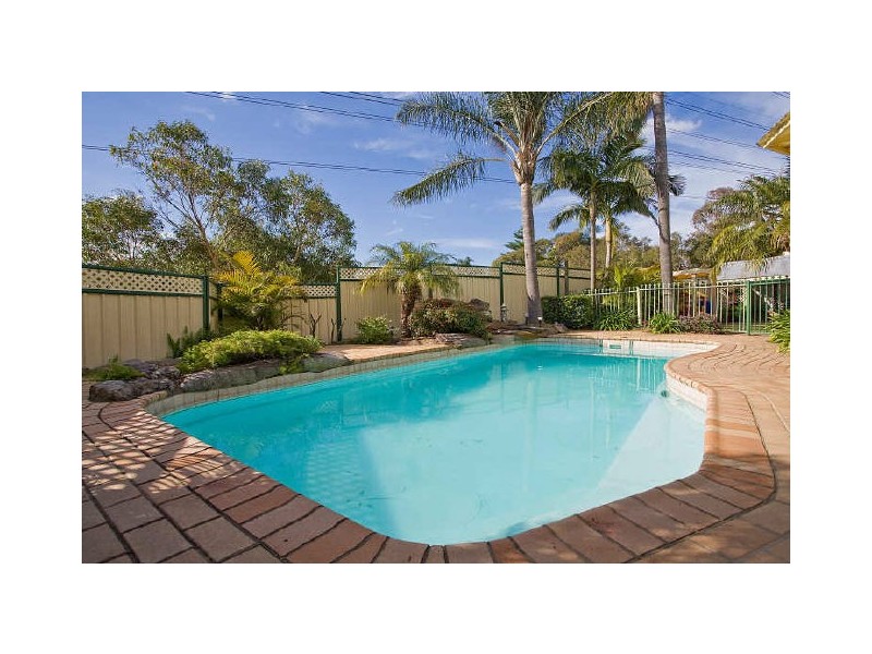 13 Hibiscus Close, Alfords Point NSW 2234