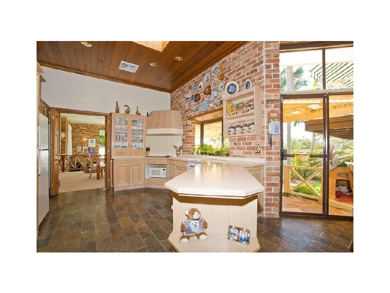 13 Hibiscus Close, Alfords Point NSW 2234