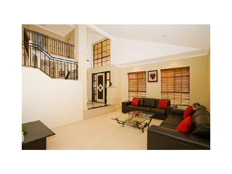 17 Pioneer Drive, Menai NSW 2234