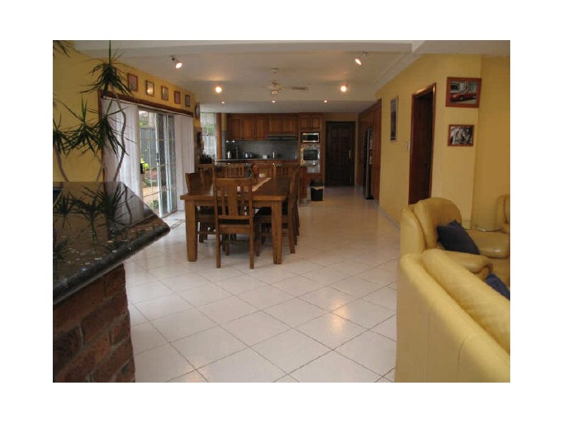 17 Royal Oak Drive, Alfords Point NSW 2234