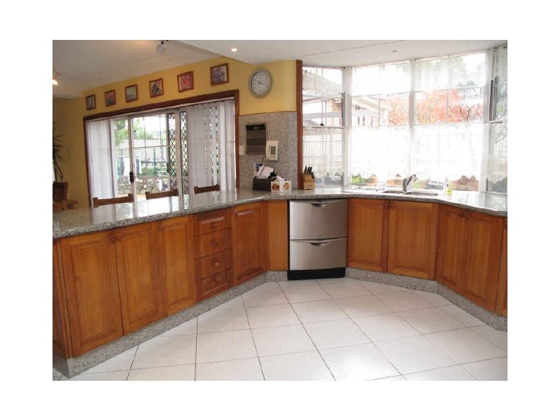 17 Royal Oak Drive, Alfords Point NSW 2234