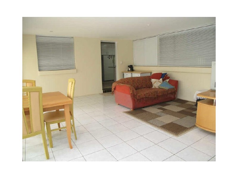 5 Kilby Place, Illawong NSW 2234