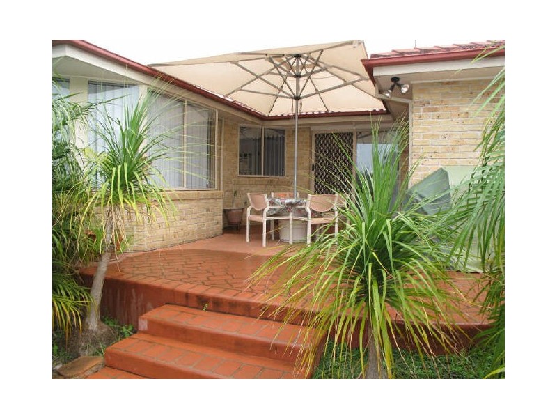 1 Dinjerra Close, Bangor NSW 2234