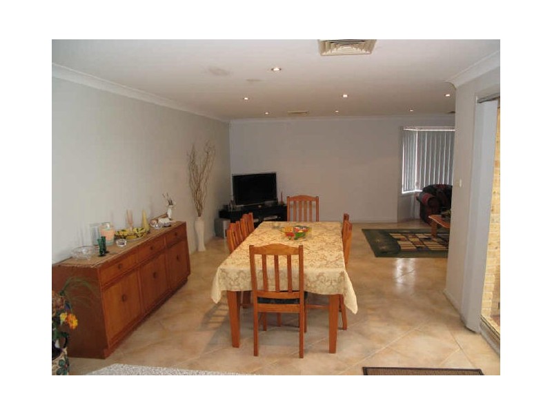 1 Dinjerra Close, Bangor NSW 2234