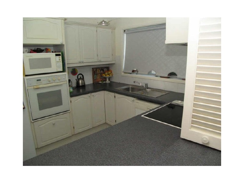 6/2 Goorgool Road, Bangor NSW 2234