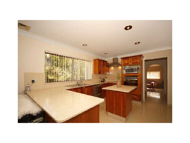 26 Sylvan Ridge Drive, Illawong NSW 2234