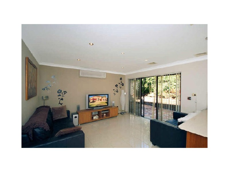 26 Sylvan Ridge Drive, Illawong NSW 2234