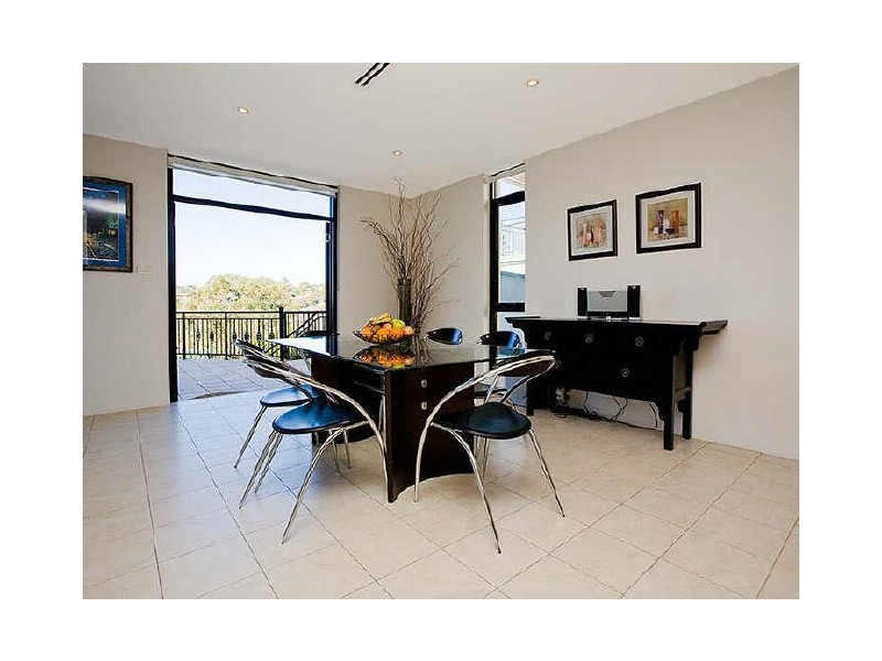 86 Brushwood Drive, Alfords Point NSW 2234