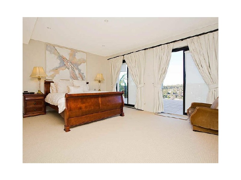 86 Brushwood Drive, Alfords Point NSW 2234