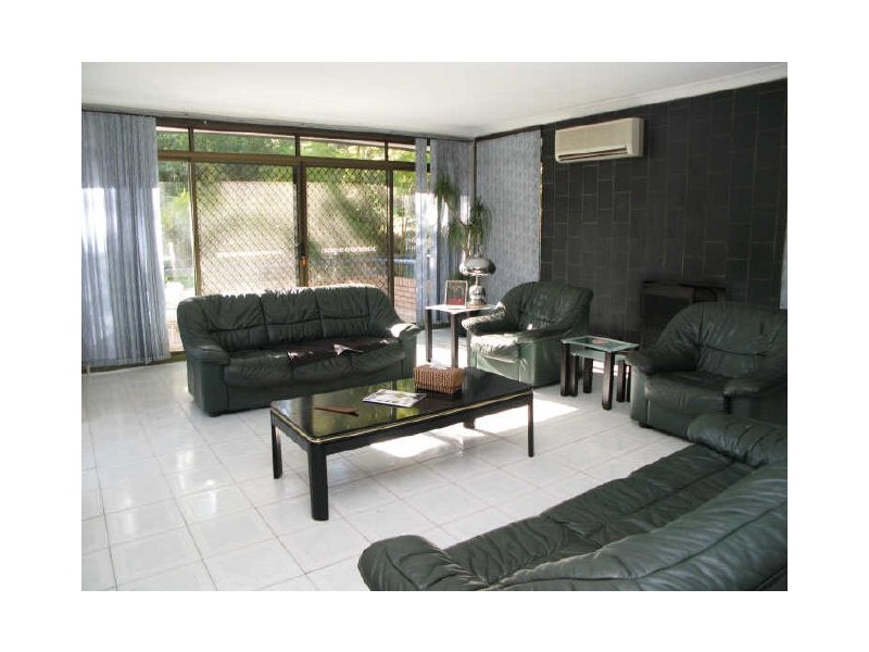 7A Ocean Place, Illawong NSW 2234