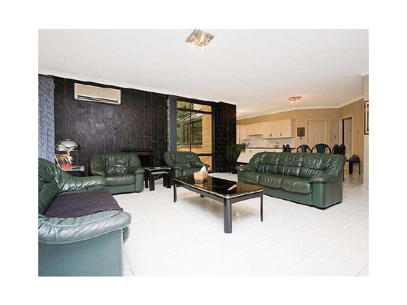 7A Ocean Place, Illawong NSW 2234