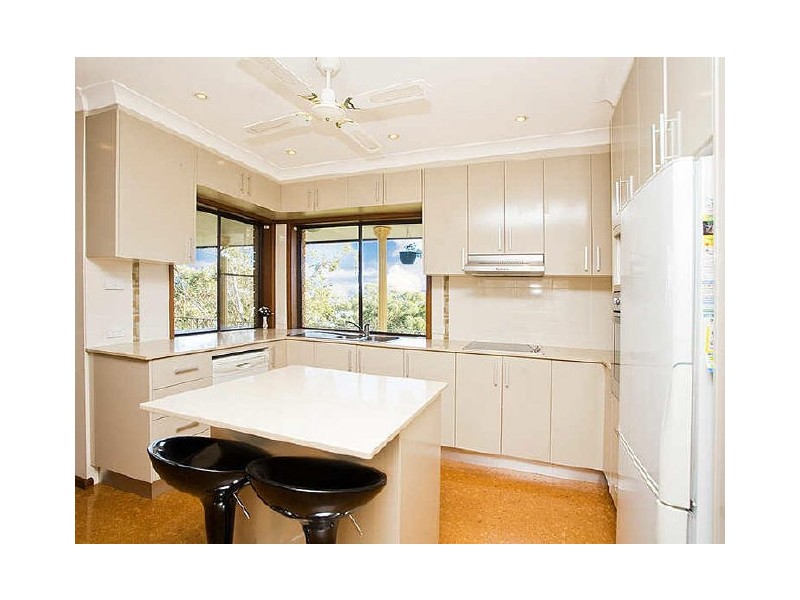 11 Cypress Drive, Lugarno NSW 2210
