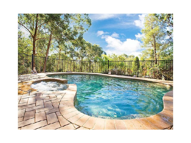 17 Needlebrush Close, Alfords Point NSW 2234